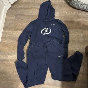 NRG volleyball sweat set!